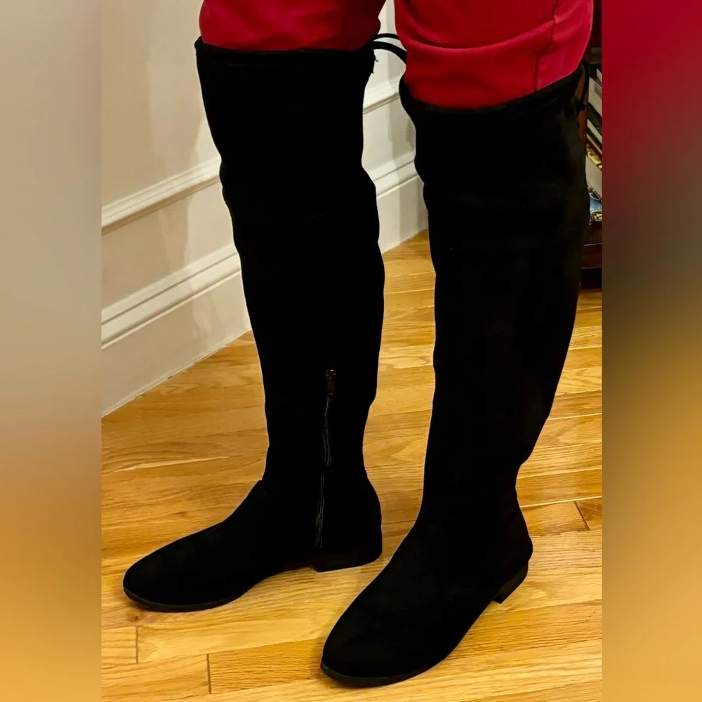 Time and Tru Steve Madden Boots women’s sz 8.5W Black Knee High, Wide Width EUC